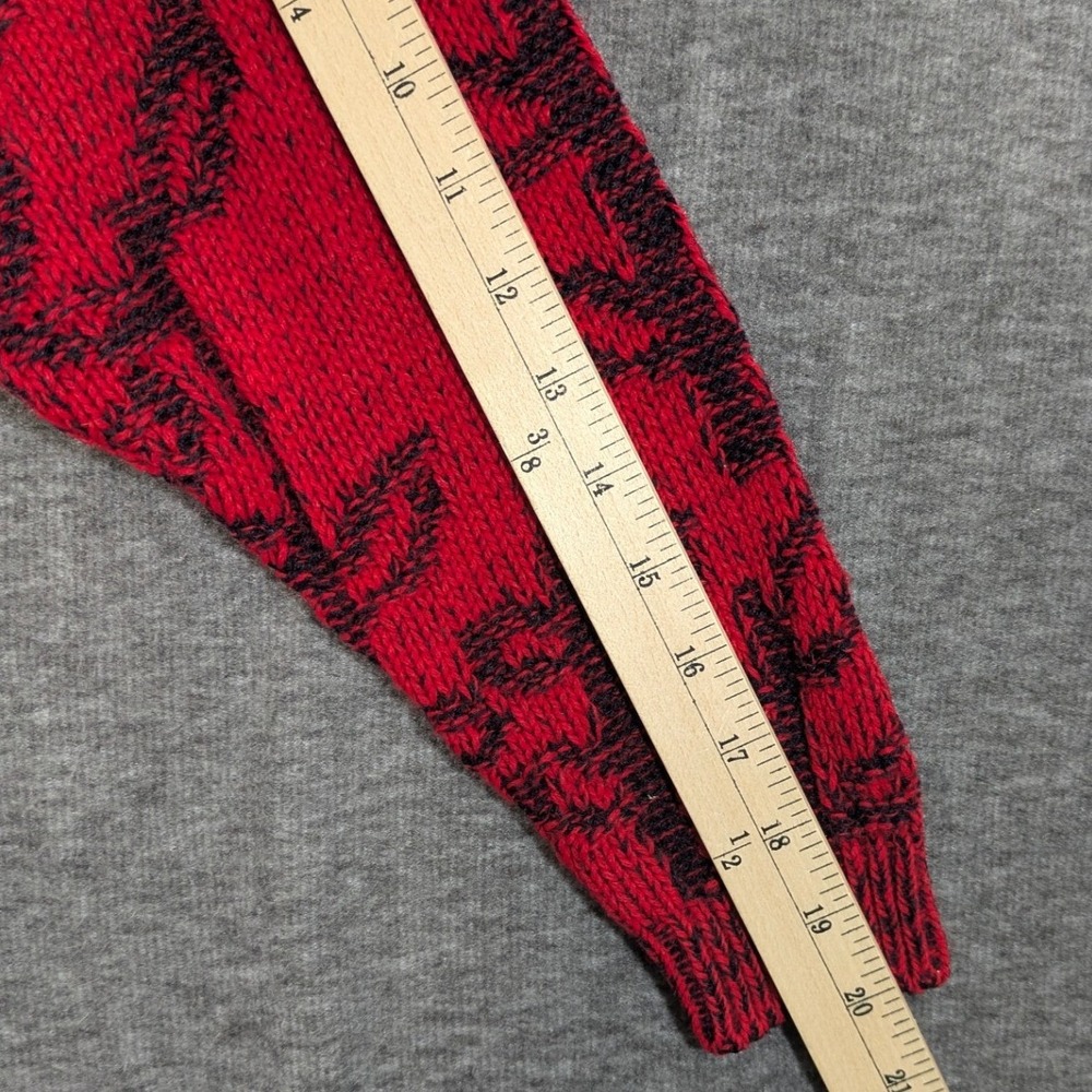 Vintage Kamd Red Black Graphic Leaf Knit Sweater Made in USA Size Small - Picture 5 of 8